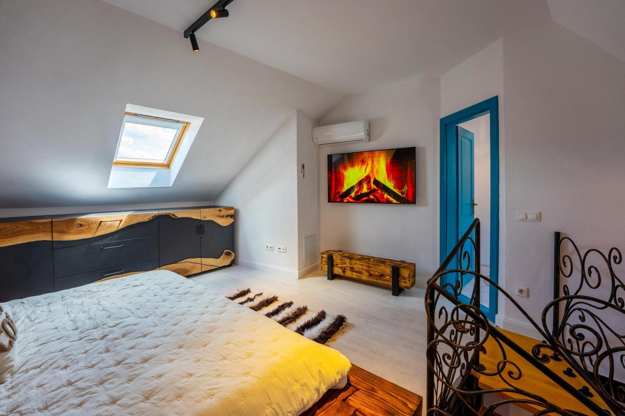 Апартаменты Casa Albastra By Casa Otto Сигишоара Экстерьер фото